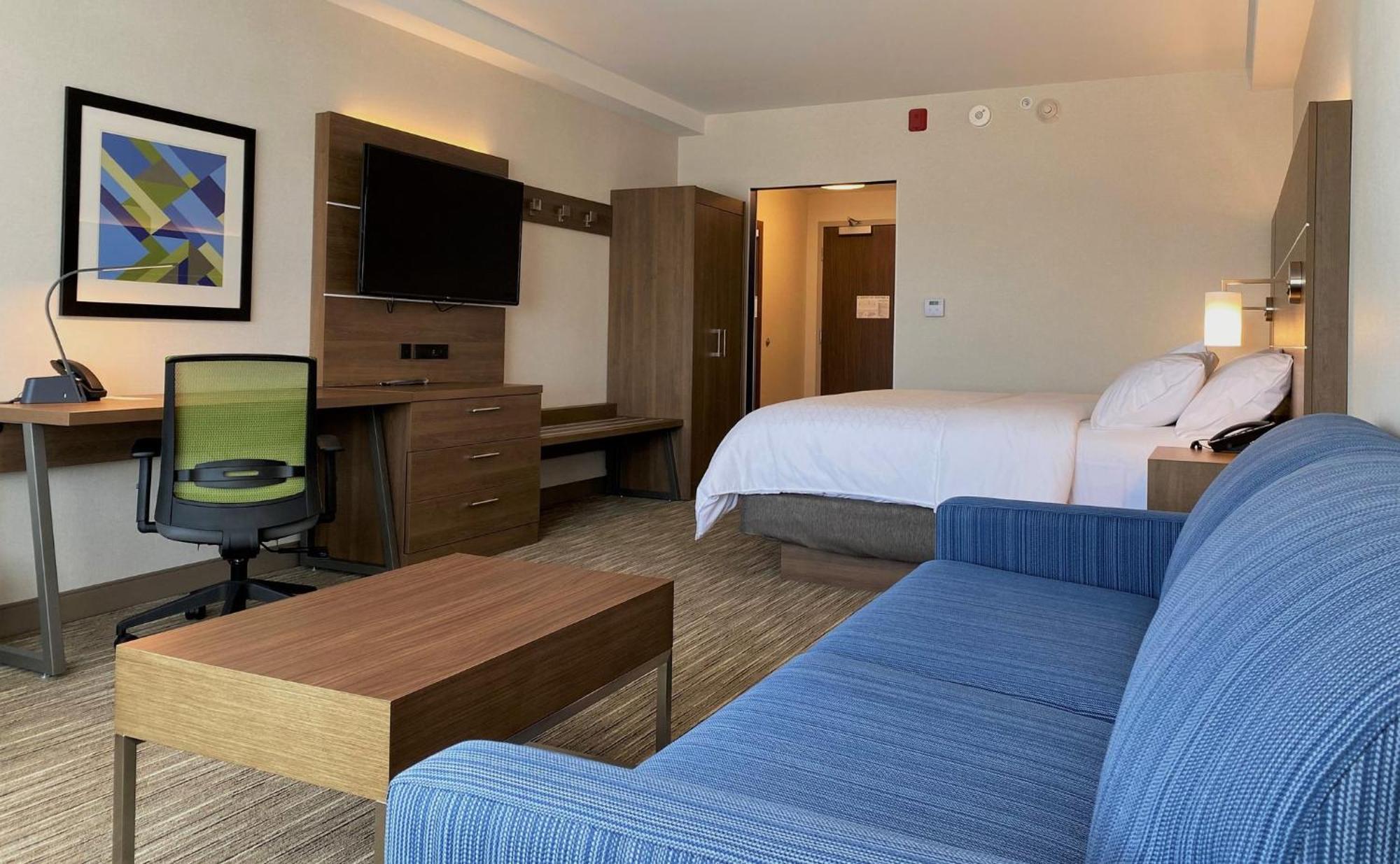 Holiday Inn Express & Suites - Aurora By Ihg Exterior foto